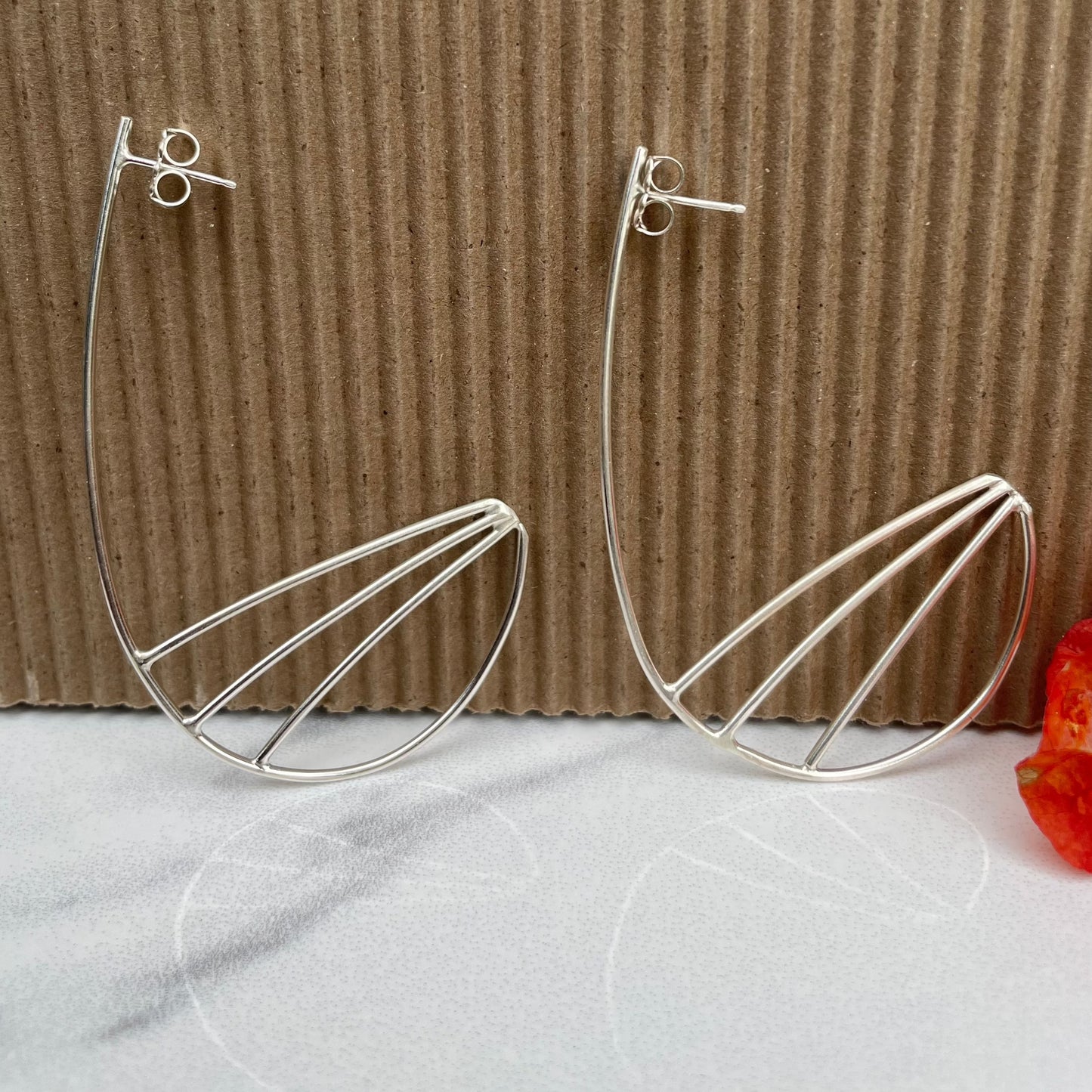 Classic Linear Hoops
